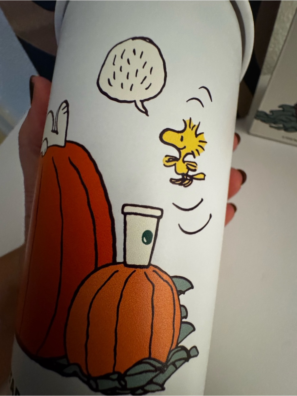 Peanuts x Starbucks White Travel Tumbler with Green Lid - Picture 5 of 5